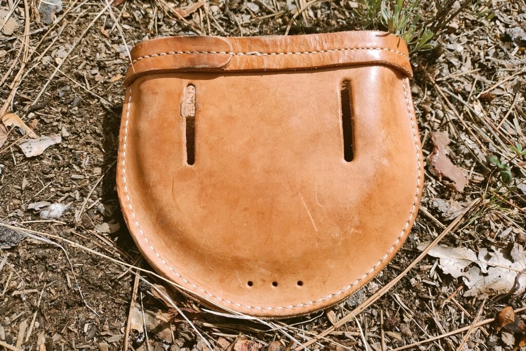 Rear view of the Handy Pak Net pouch.